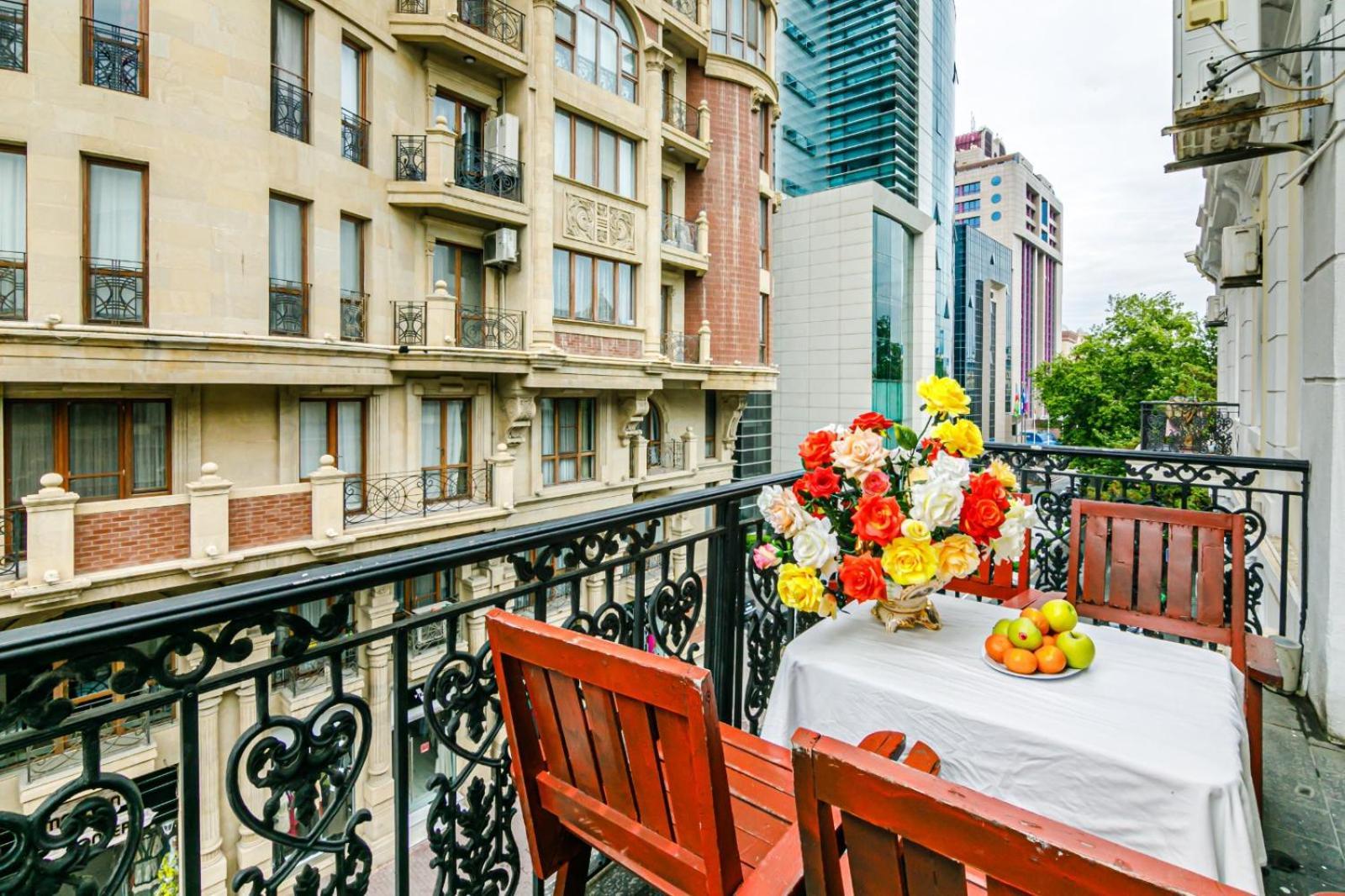 Sera Hotel Baku Exterior foto