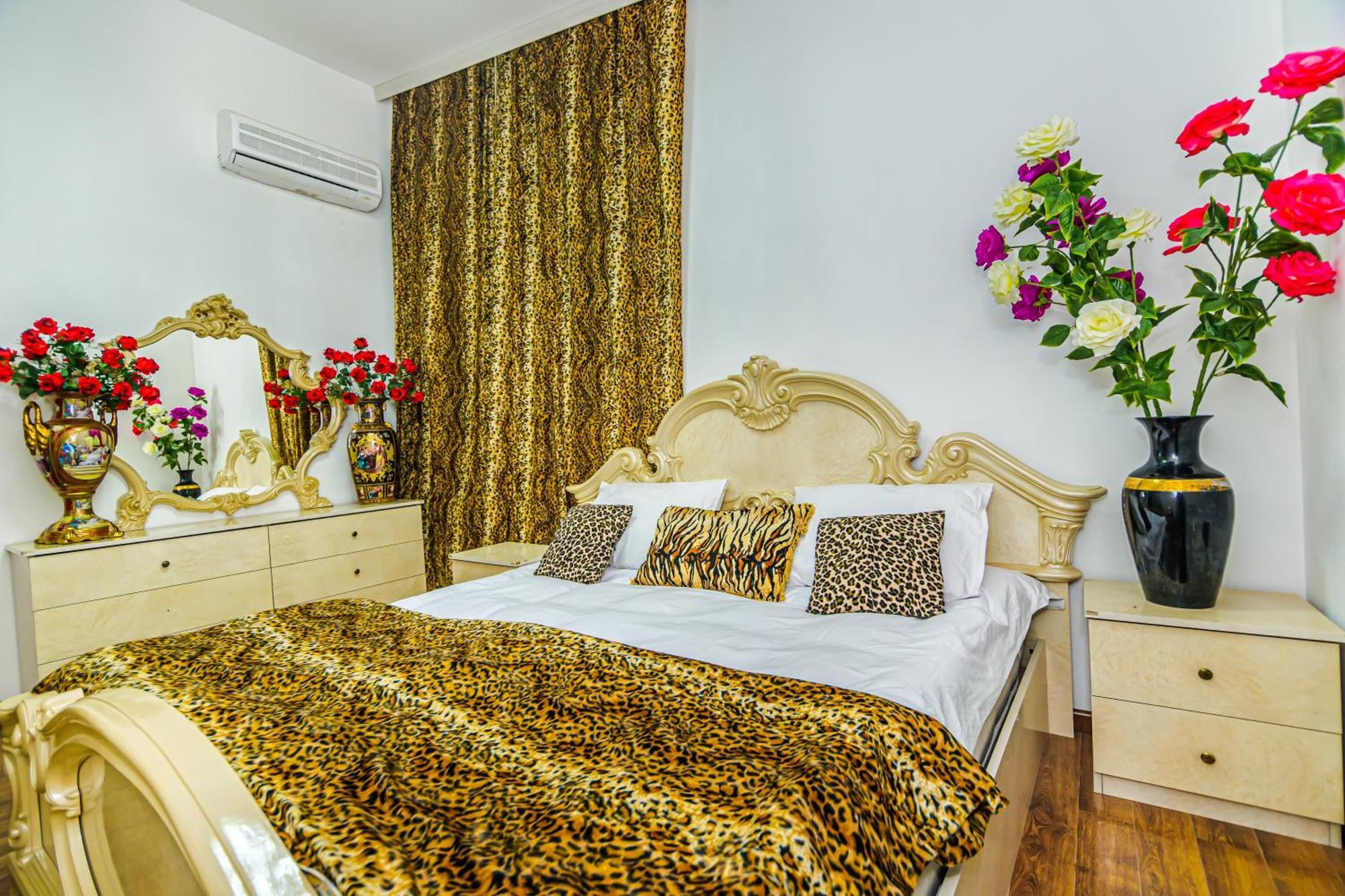 Sera Hotel Baku Exterior foto